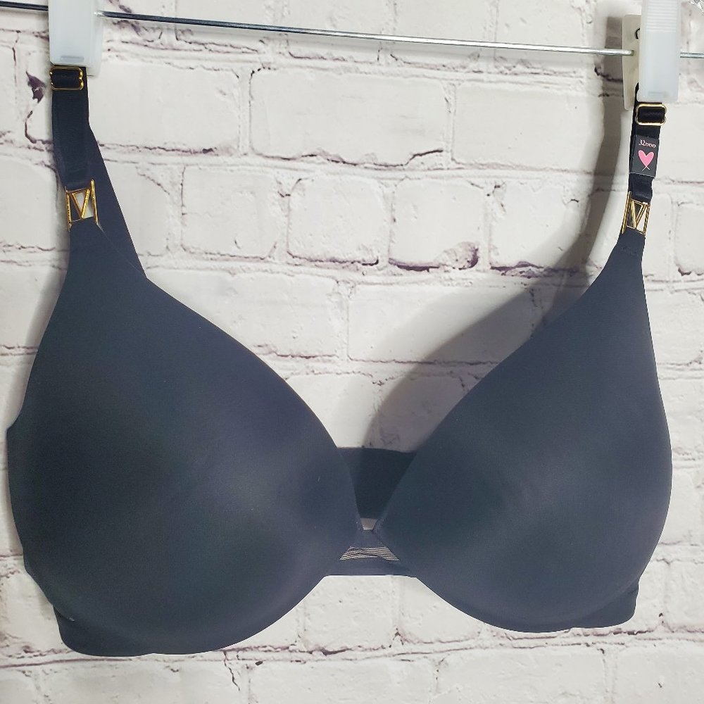 Victoria's Secret Push Up Bra in Black 32DDD